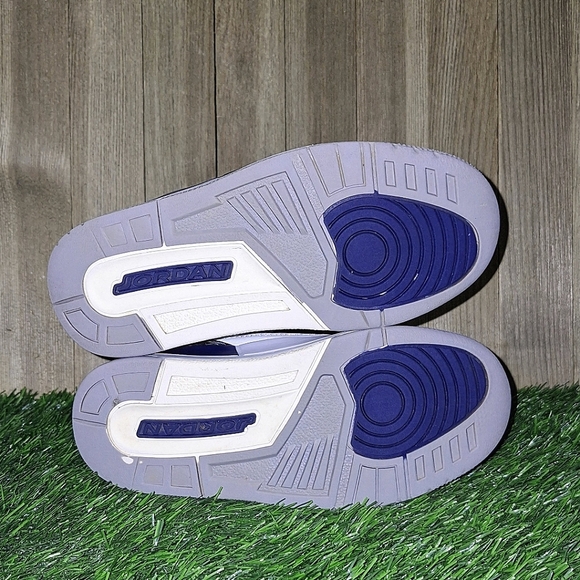 AIR JORDAN 3 RETRO PS "MIDNIGHT NAVY" 2024 (Kid's Size 12C) - Picture 15 of 16